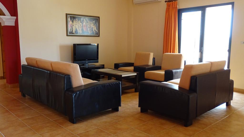 Villa Lions Ksamil Chambre photo